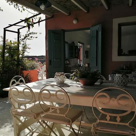 Vila Casa Dei Melograni At Vourlidia Leros Vromolithos Exteriér fotografie